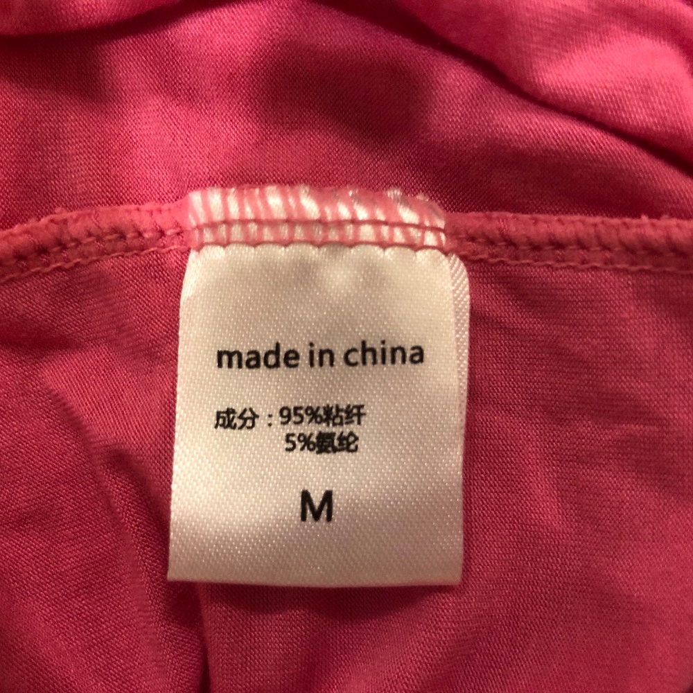 Three t-shirts with built-in bras - Picture 3 of 3
